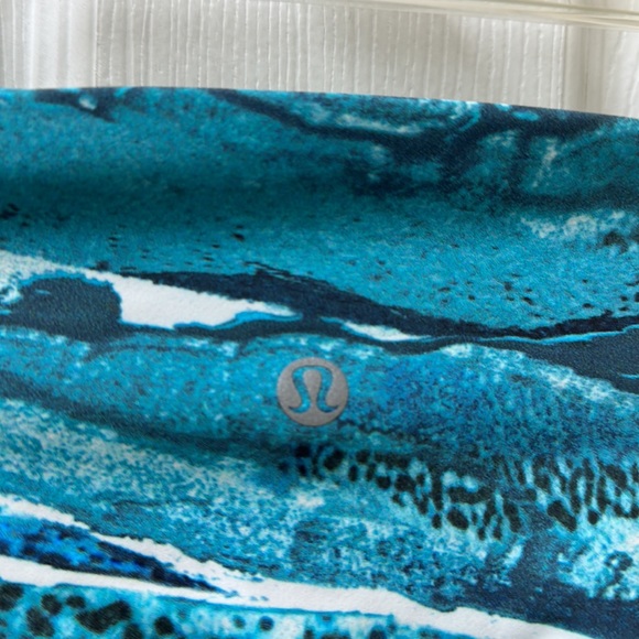 LIKE NEW! Lululemon Wunder Under Hi-Rise Tight - Picture 9 of 12